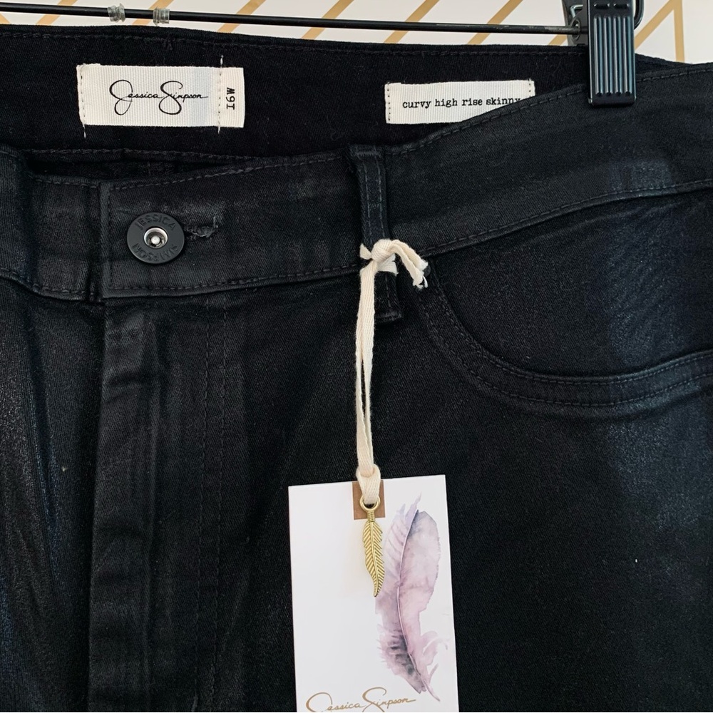 Jessica Simpson NWT Curvy High Rise Skinny Floral embroidered coated Jeggings 16 - Picture 3 of 8